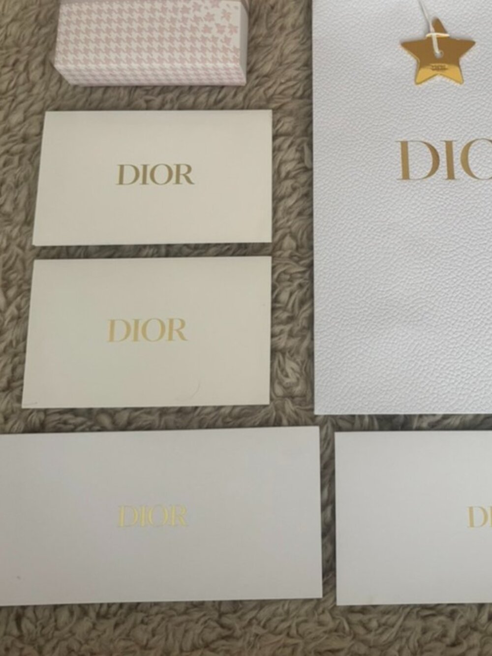 Bundle of Dior gift packaging - Picture 4 of 6